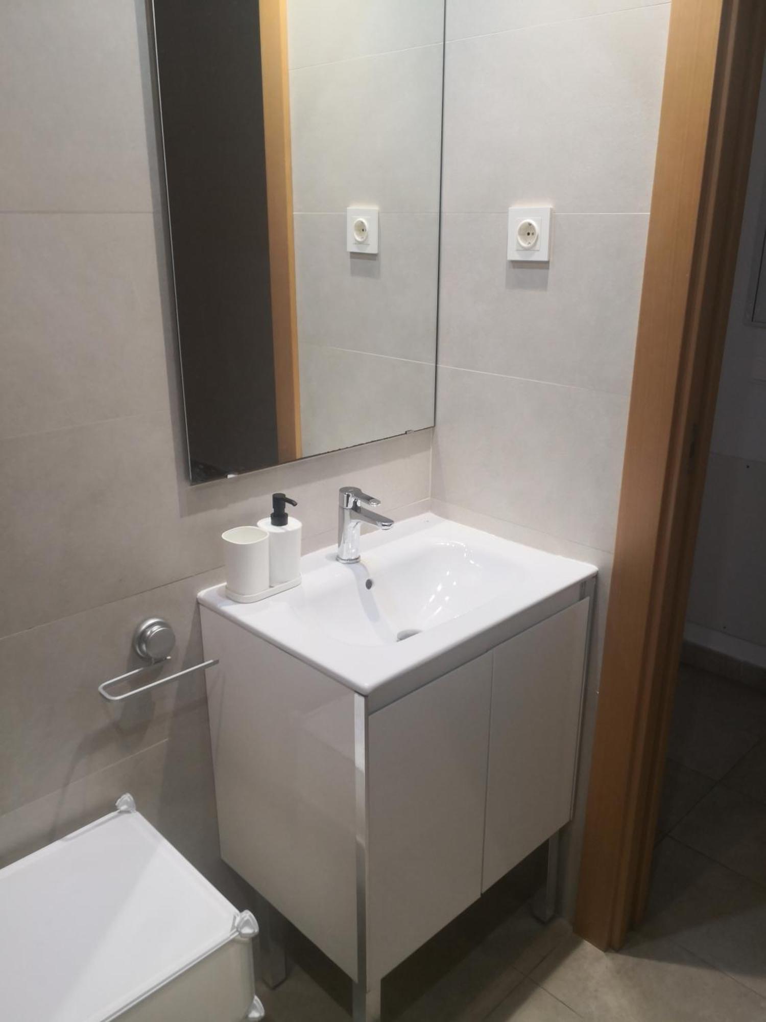 Acogedor En El Centro De Sitges, Al Lado De La Playa Apartment